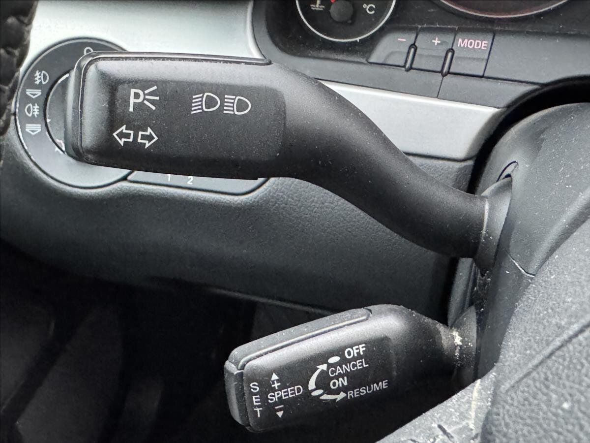 Audi A4 Kombi 2,0 l 103 kw