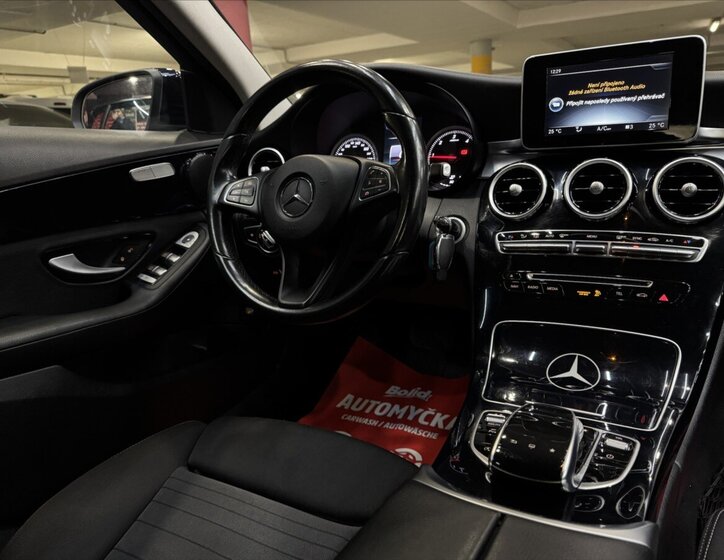 Mercedes-Benz Třídy C 26