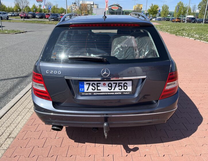 Mercedes-Benz Třídy C Kombi 1,8 l 135 kw