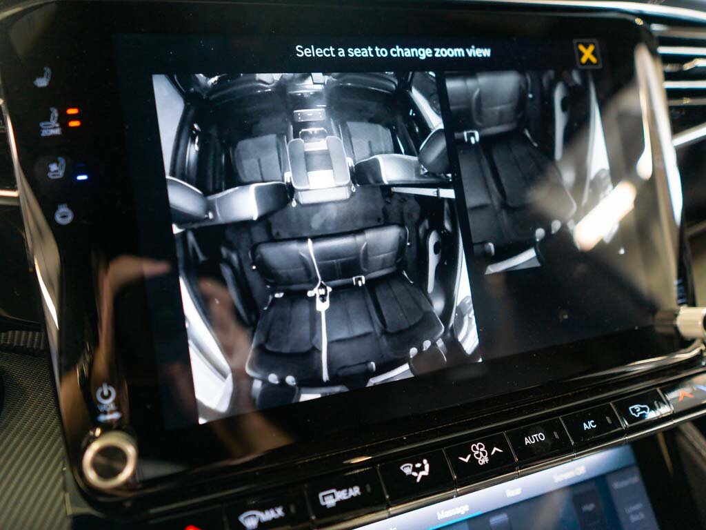 Jeep Grand Wagoneer SUV / Terénní 6,4 l 351 kw