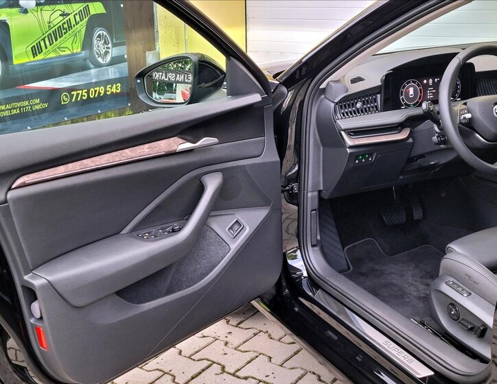 Škoda Superb 23