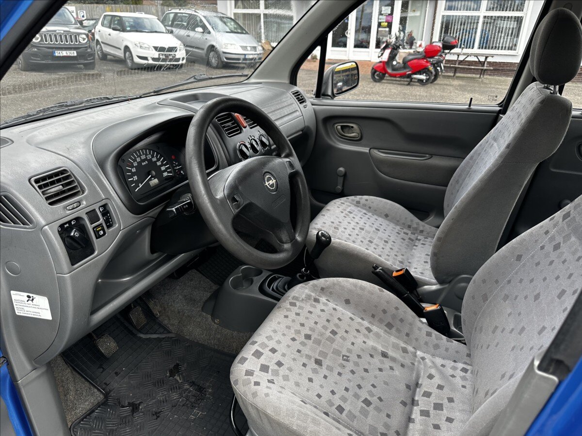 Opel Agila Hatchback 973,0 43 kw