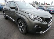 Peugeot 3008 SUV 1,6 l 121 kw