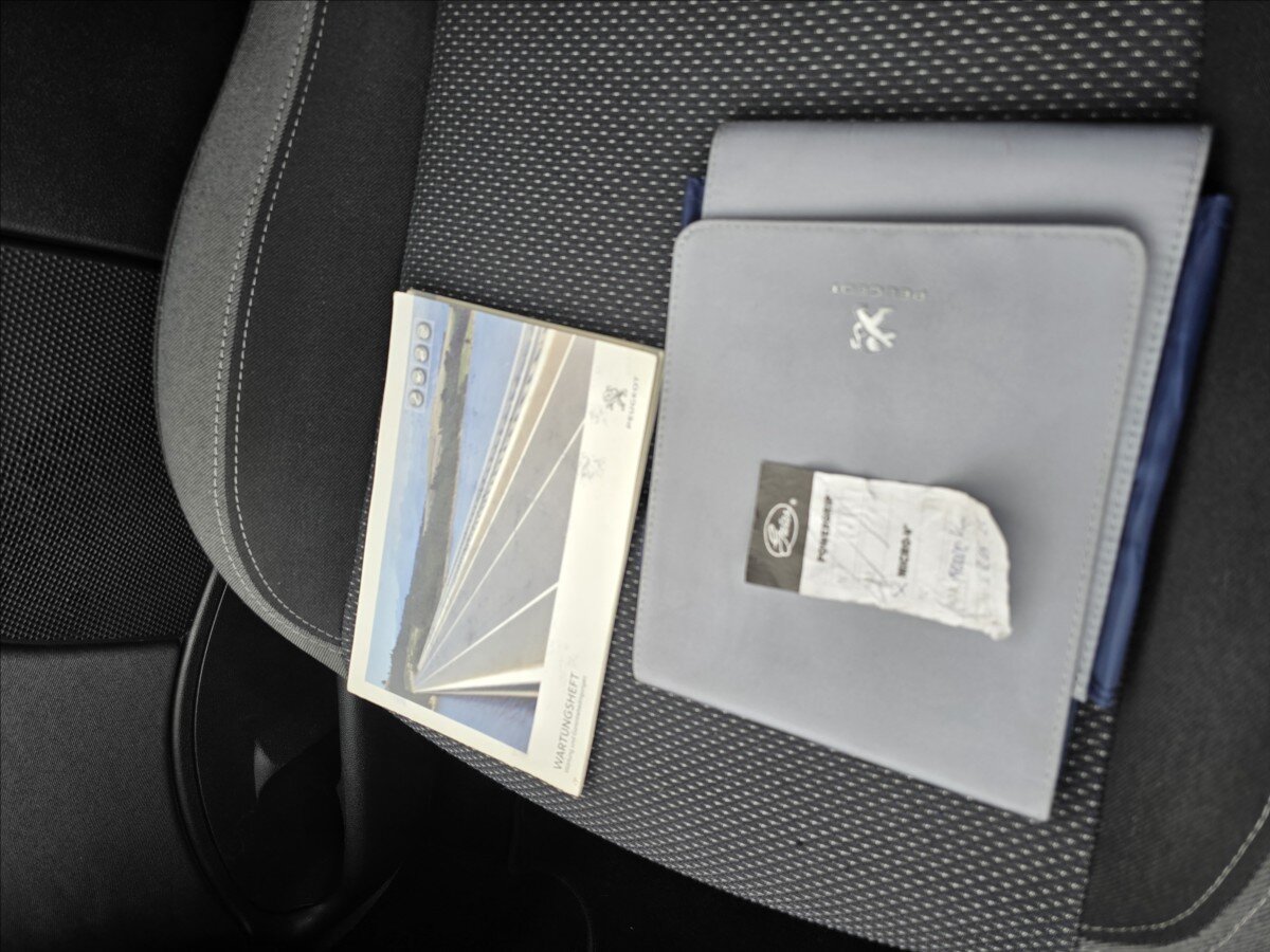 Peugeot 206 Hatchback 1,1 l 44 kw