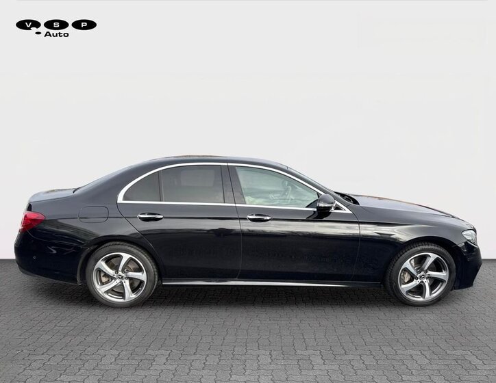 Mercedes-Benz Třídy E Sedan / Limuzína 3,5 l 245 kw