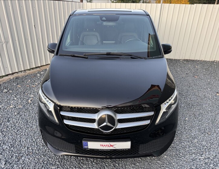 Mercedes-Benz Třídy V 7