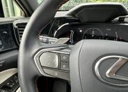 Lexus NX 450h plus 10