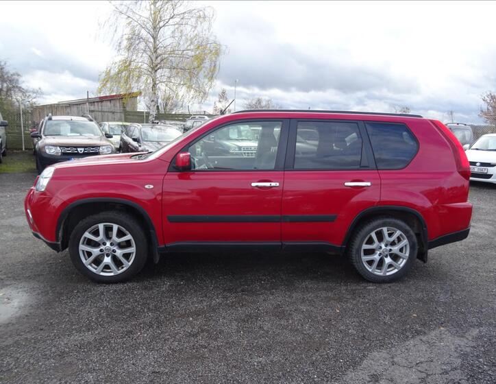 Nissan X-Trail 5