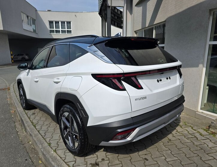 Hyundai Tucson SUV / Terénní 1,6 l 117 kw