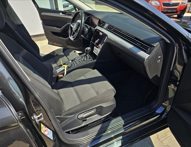 Volkswagen Passat Kombi 2,0 l 110 kw