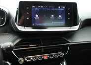 Peugeot 2008 SUV / Terénní 1,2 l 74 kw
