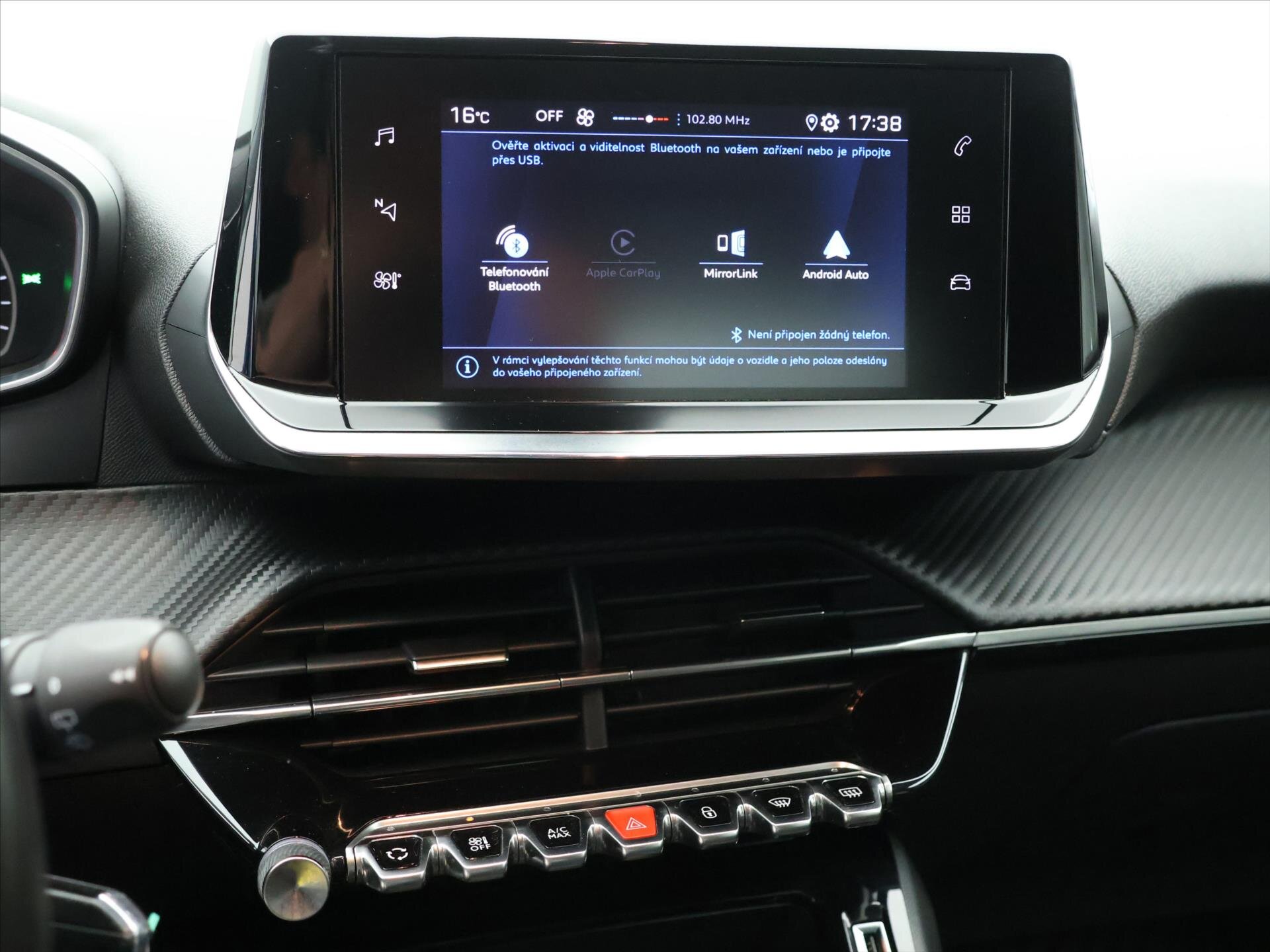 Peugeot 2008 SUV / Terénní 1,2 l 74 kw