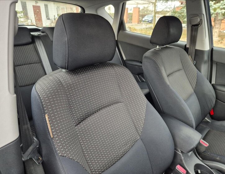 Hyundai i30 Hatchback 1,6 l 89 kw