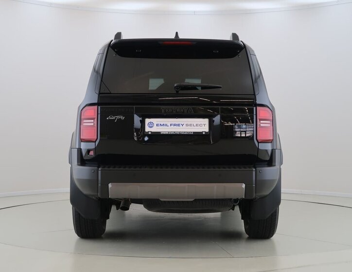 Toyota Land Cruiser SUV / Terénní 2,8 l 151 kw