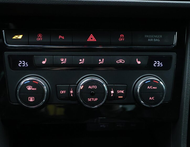 Seat Leon Kombi 2,0 l 221 kw