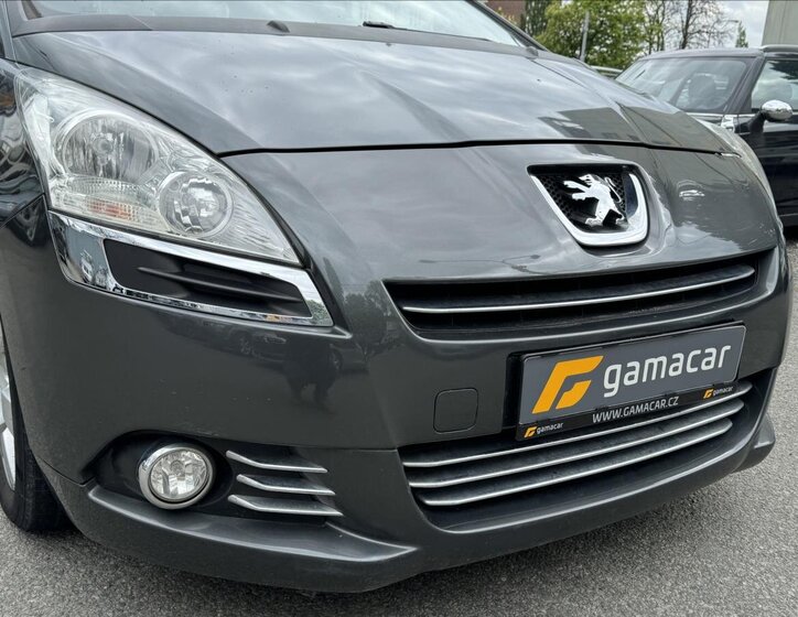 Peugeot 5008 Kombi 2,0 l 110 kw