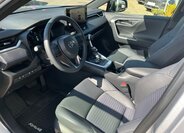 Toyota RAV4 SUV / Terénní 2,5 l 131 kw