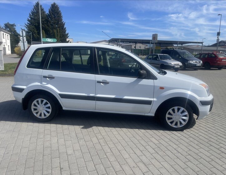 Ford Fusion Hatchback 1,4 l 59 kw