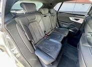 Audi SQ8 19
