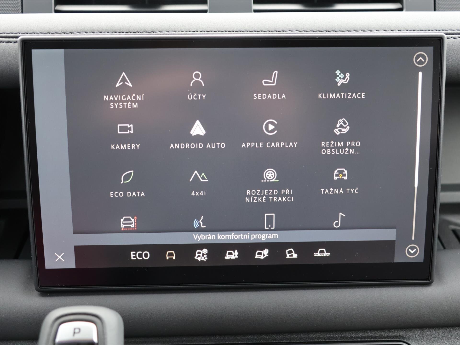 Land Rover Defender SUV / Terénní 5,0 l 313 kw