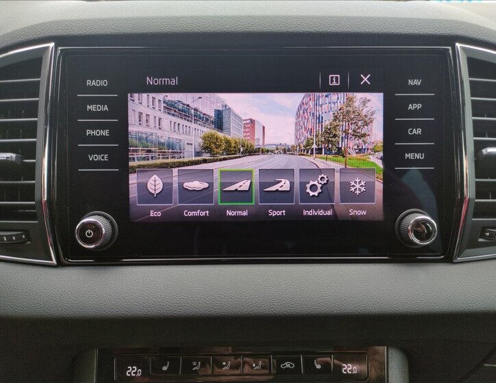 Škoda Karoq SUV 2,0 l 140 kw