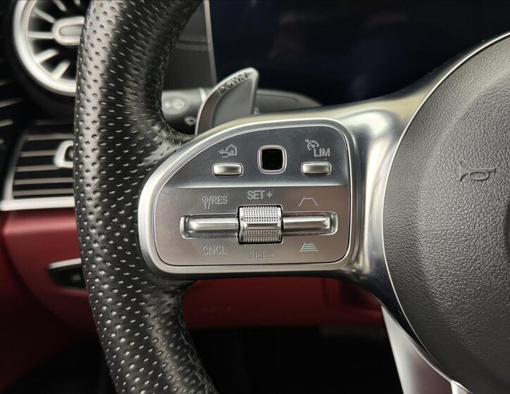 Mercedes-Benz CLS 11