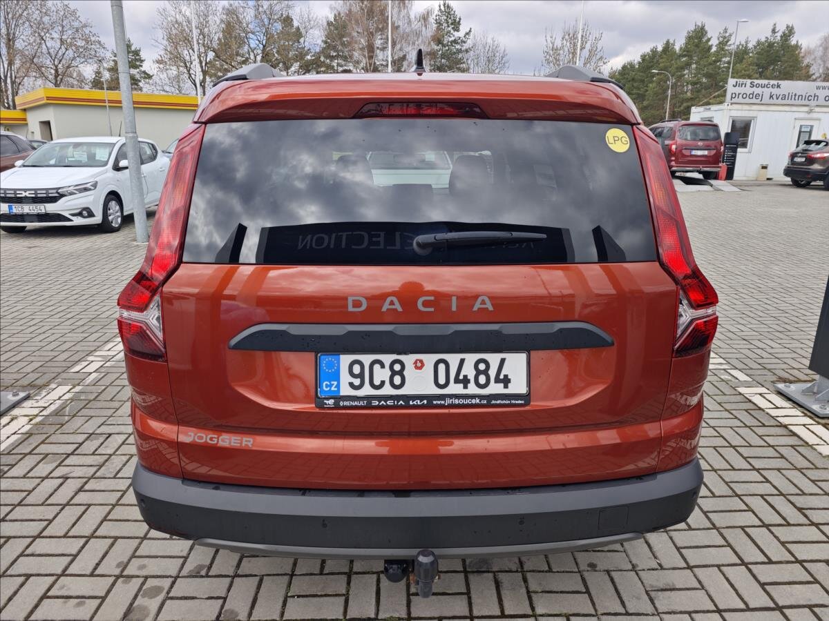 Dacia Jogger Kombi 999,0 67 kw