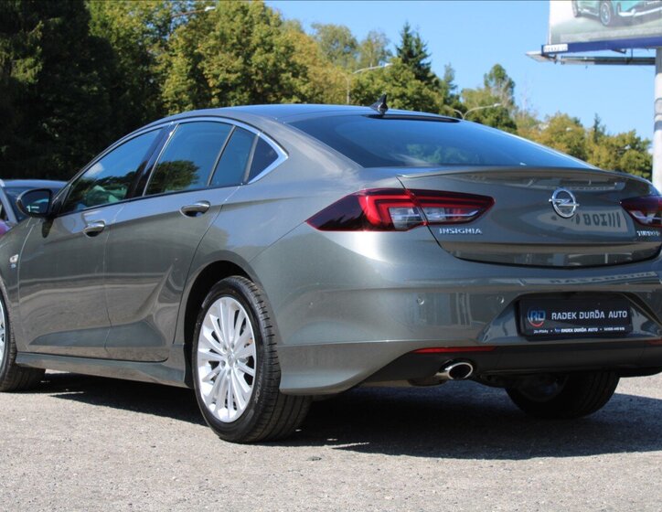 Opel Insignia Liftback 2,0 l 125 kw