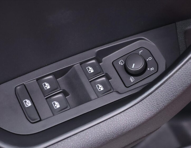 Škoda Karoq SUV 2,0 l 110 kw