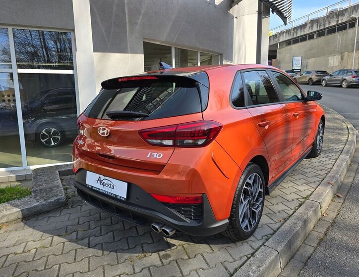 Hyundai i30 Hatchback 1,5 l 70 kw