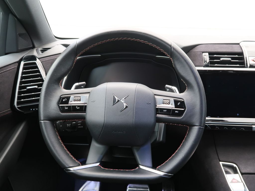 DS Automobiles DS7 Crossback