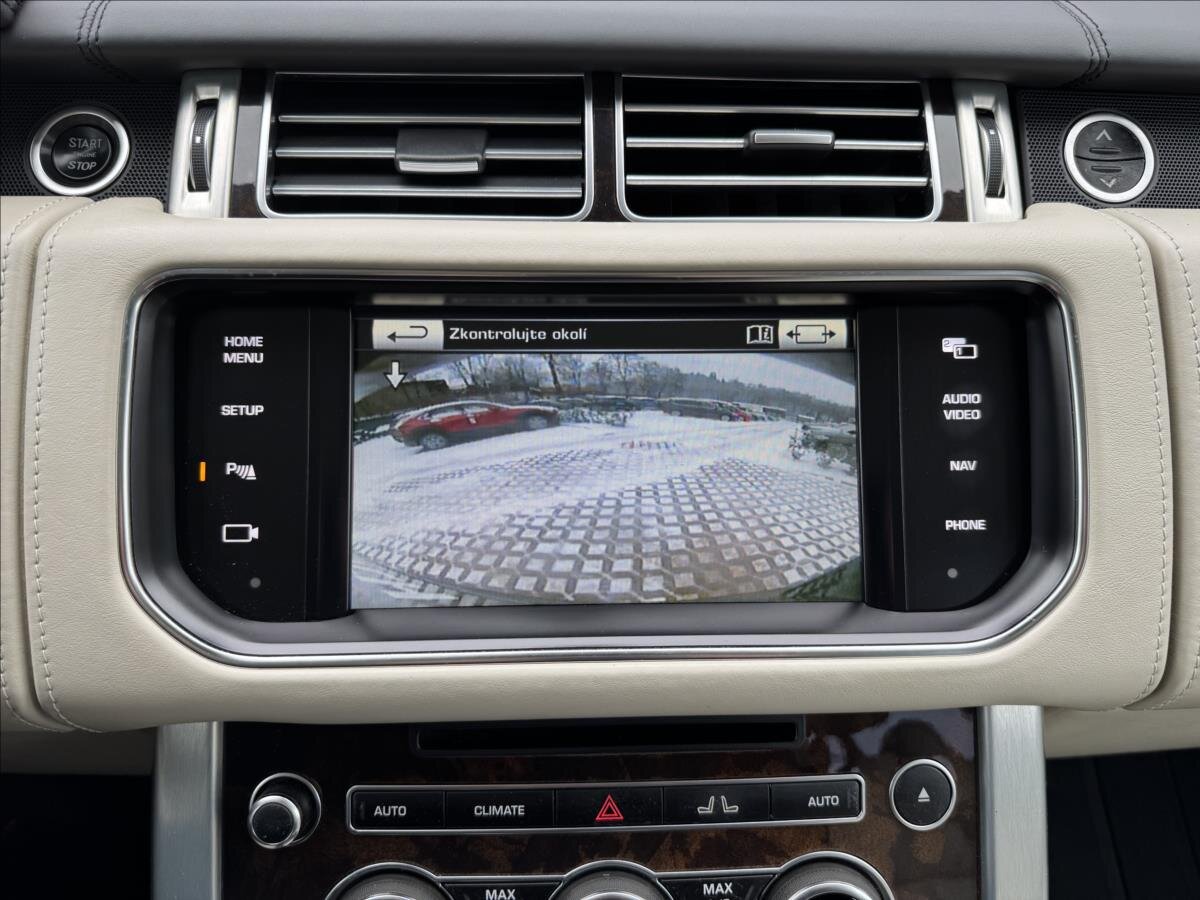 Land Rover Range Rover SUV 4,4 l 250 kw