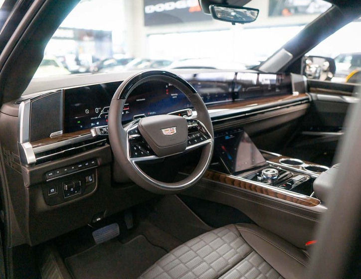 Cadillac Escalade 14