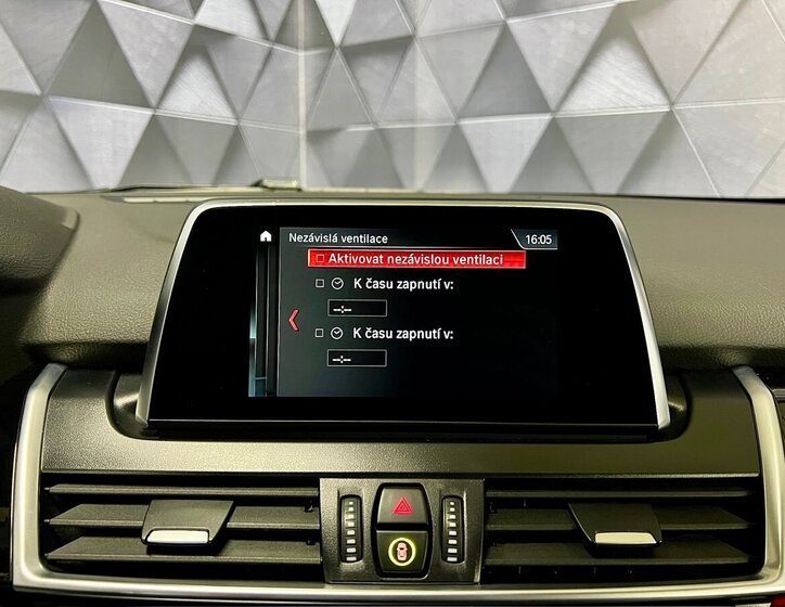 BMW Řada 2 Ostatní 1,5 l 80 kw