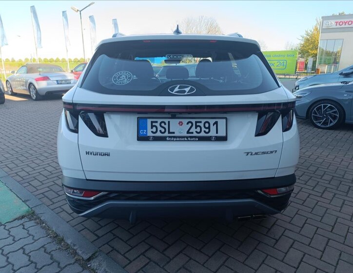 Hyundai Tucson SUV / Terénní 1,6 l 100 kw