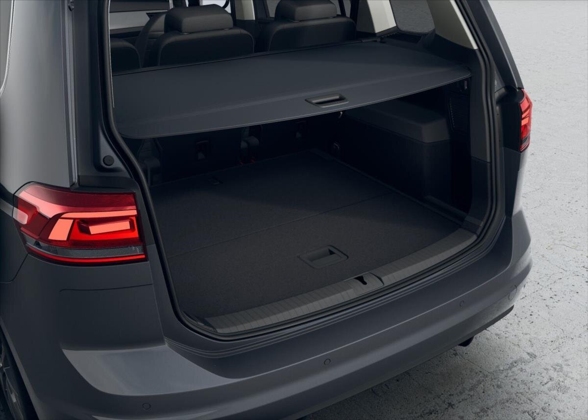 Volkswagen Touran MPV 1,5 l 110 kw