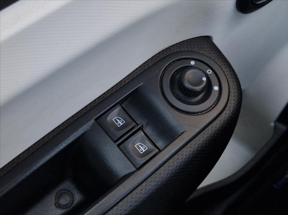 Renault Twingo Hatchback 1,0 l 54 kw