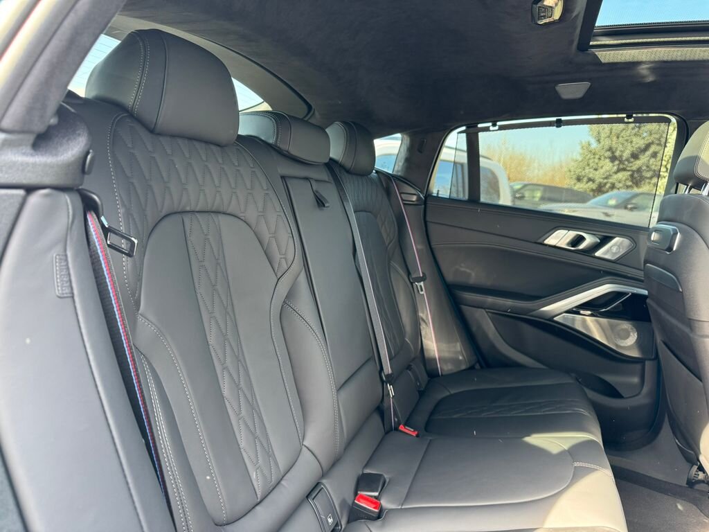 BMW X6 SUV / Terénní 4,4 l 390 kw