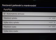 Volkswagen Touran Kombi 2,0 l 110 kw