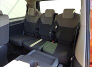 Volkswagen Multivan 23