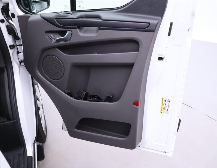 Ford Transit Custom Kombi 2,0 l 96 kw