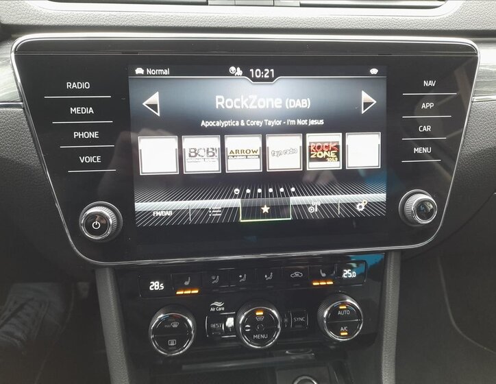 Škoda Superb Kombi 2,0 l 110 kw