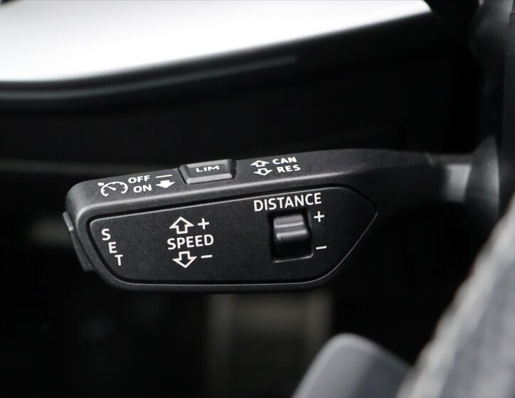 Audi S3 Hatchback 2,0 l 228 kw