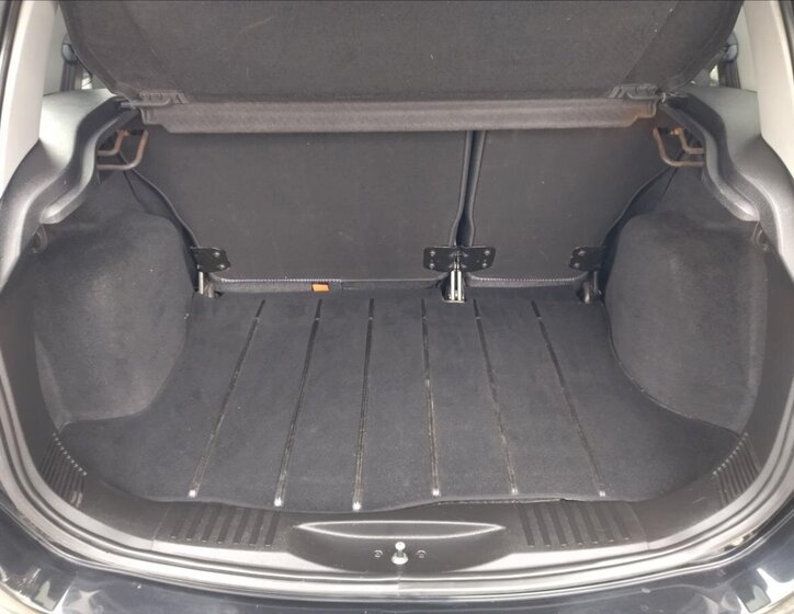 Ford Fusion MPV 1,4 l 59 kw