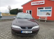 Opel Vectra Sedan 1,6 l 74 kw