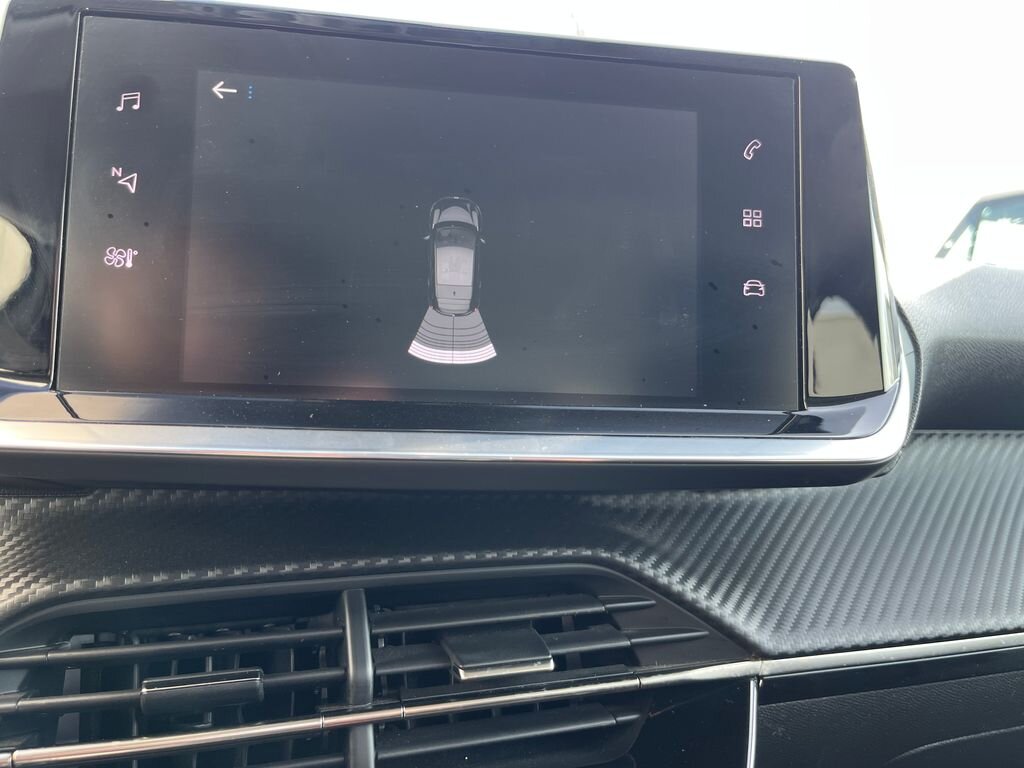 Peugeot 208 Hatchback 1,2 l 74 kw