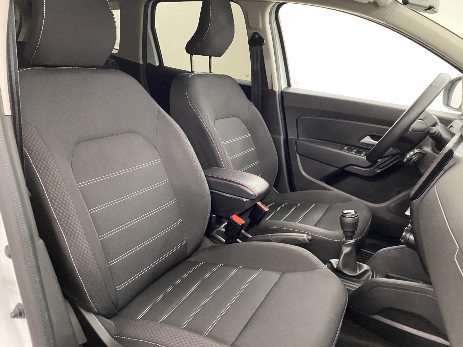 Dacia Duster SUV 999,0 67 kw