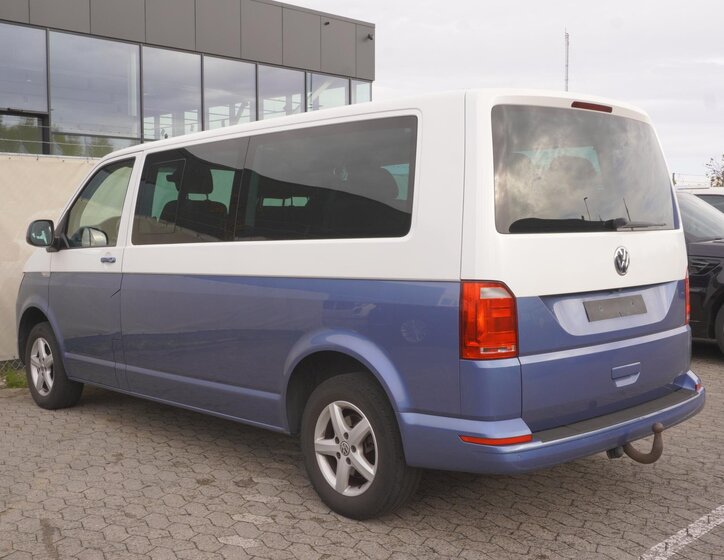 Volkswagen Caravelle 6