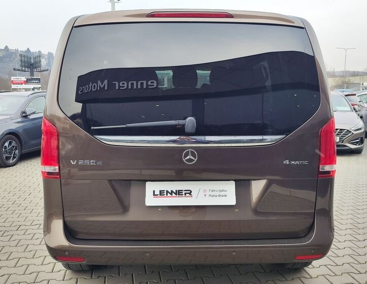 Mercedes-Benz Třídy V 6