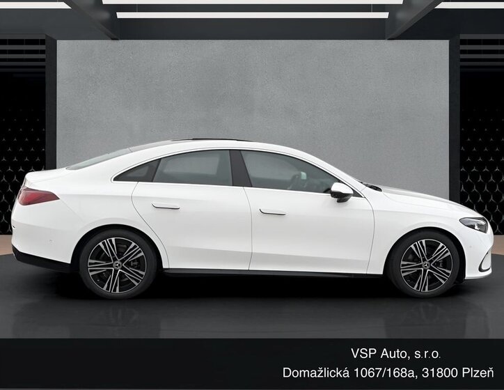 Mercedes-Benz CLA Sedan / Limuzína 1,3 l 120 kw